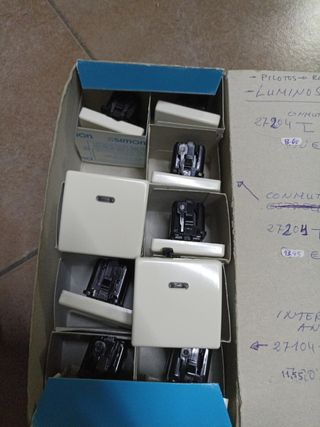 Mecanismos Simon serie 27 Marfil