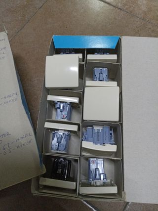 Mecanismos Simon serie 27 Marfil