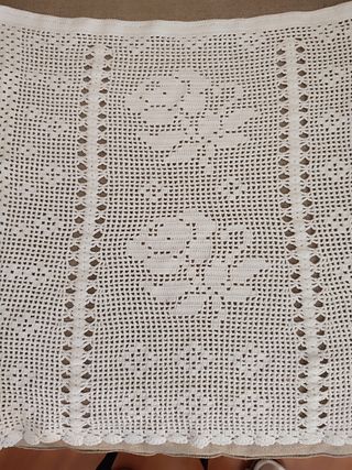 Mandil / delantal vintage crochet