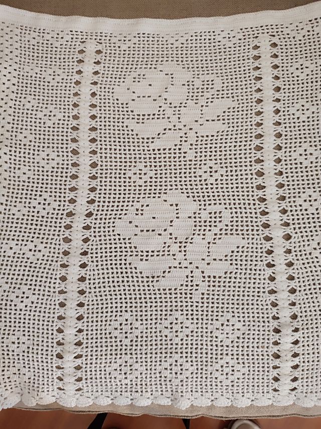 Mandil / delantal vintage crochet