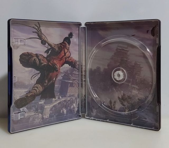 Steelbook exclusiva Sekiro - Limitada