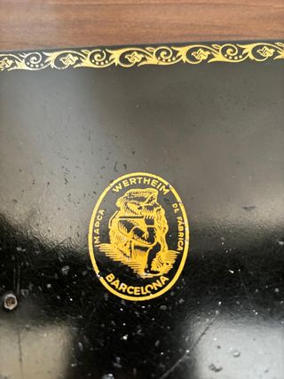 Maquina Wertheim y mueble 76x56x41cm