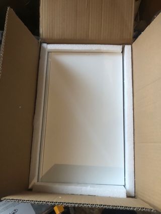 Estanteria con cajón suspendido