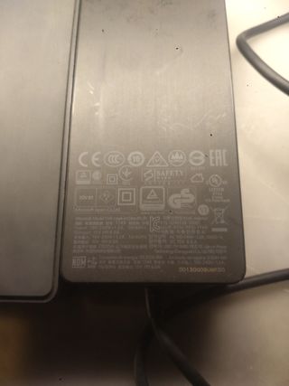 Microsoft Surface Station dock 1661+adattatore