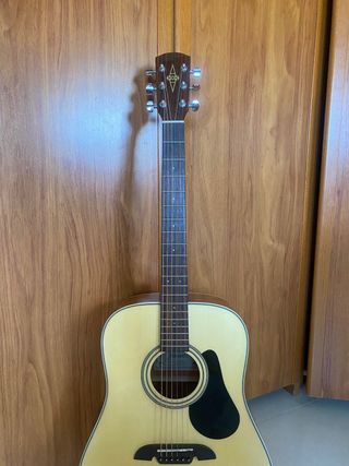 Guitarra acustica ALVAREZ