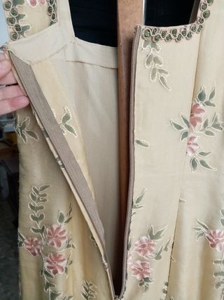 Traje flamenca joven