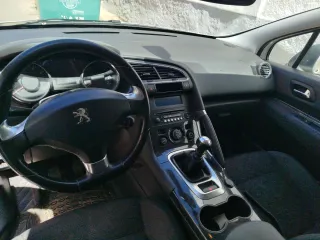Peugeot 3008 2016