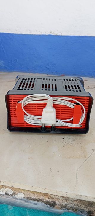 Transformador de Scalextric y 2 mandos de coches