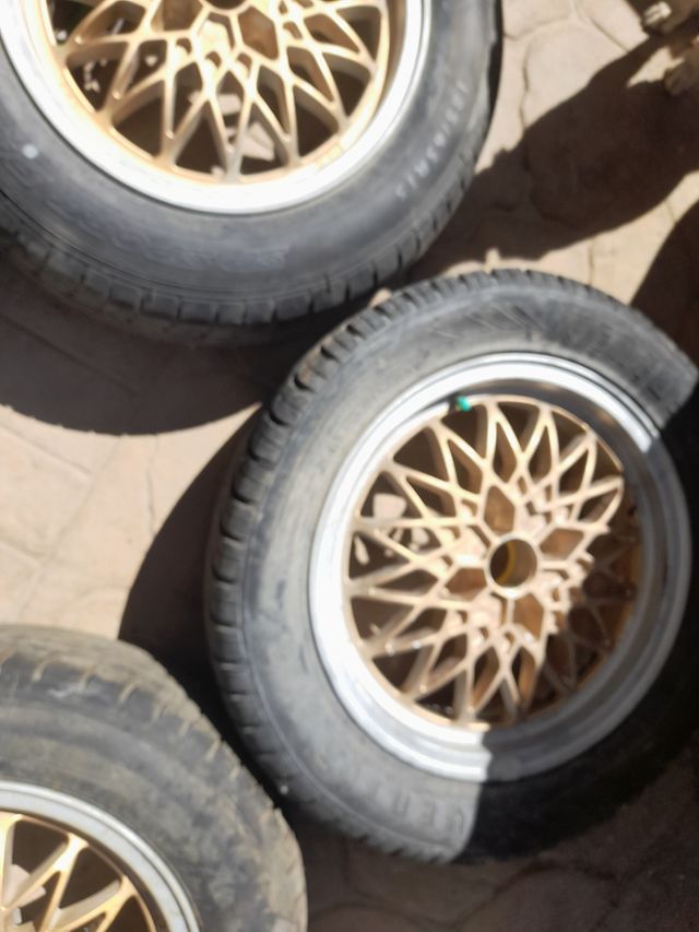 Porsche 924 llantas 15 et19 EXIP 156177