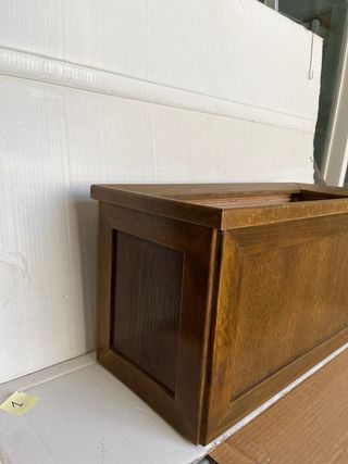 Jardinera de madera para planta artificial