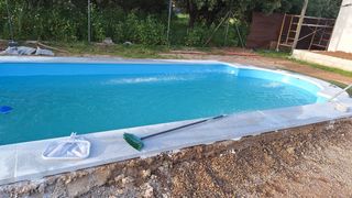 Piscina prefabricada poliester