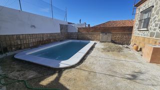 Piscina prefabricada poliester
