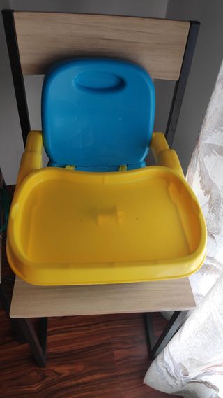 Trona musical plegable