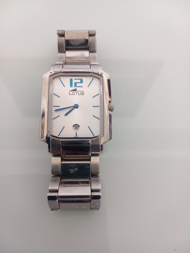 Reloj Lotus Elegante