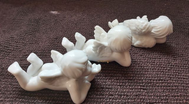 Angelitos porcelana