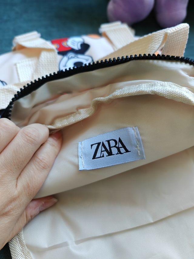Mochila convertible con Riñonera Mickey Zara Nueva