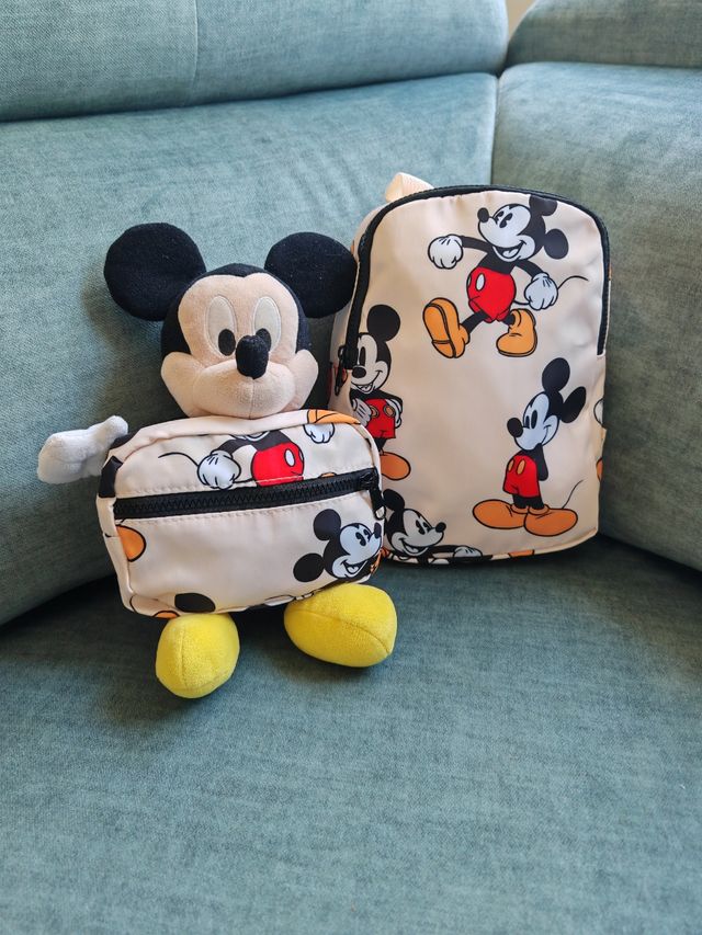 Mochila convertible con Riñonera Mickey Zara Nueva
