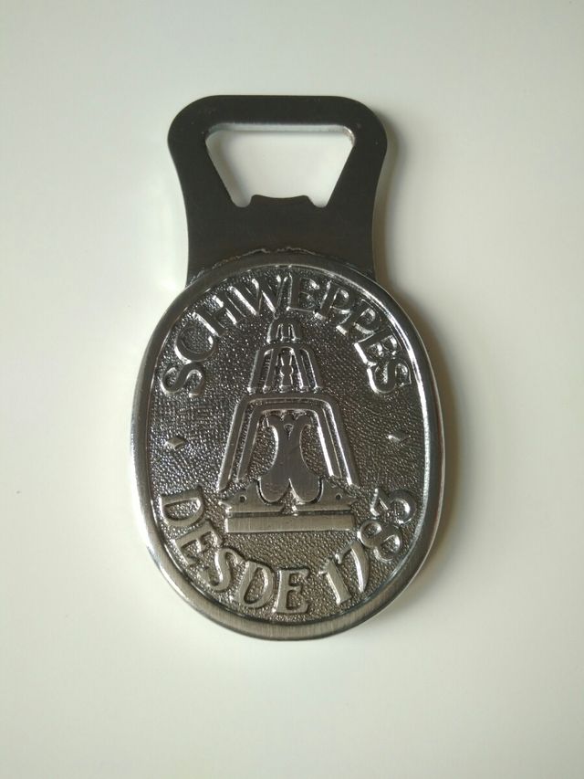 Abrebotellas antiguo