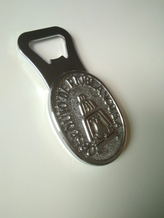 Abrebotellas antiguo