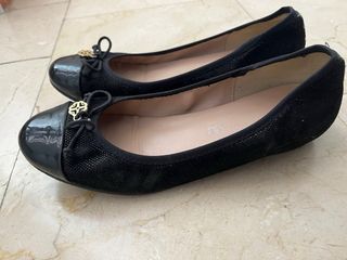 Bailarinas con cuña negras y doradas