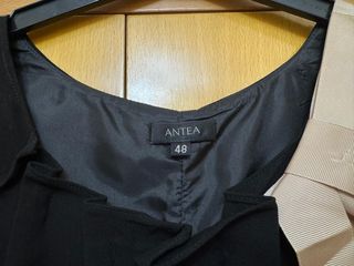 Vestido fiesta negro y crudo