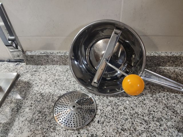 Passe vite em inox feito em Portugal