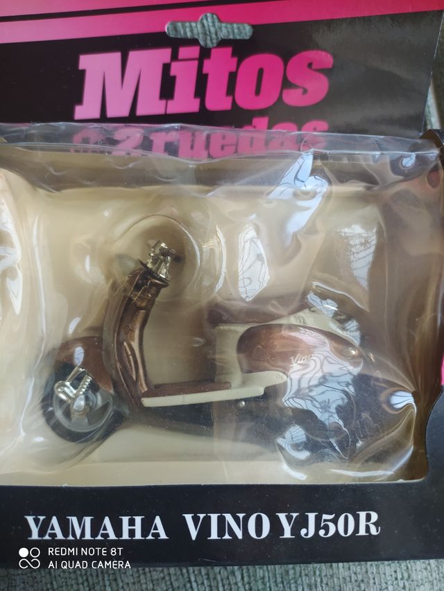 Mota de coleccionador Yamaha VINO YJ50R