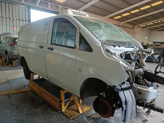 DESPIECE MCD VITO(W447) 2.1CDI REF:651950 A.19
