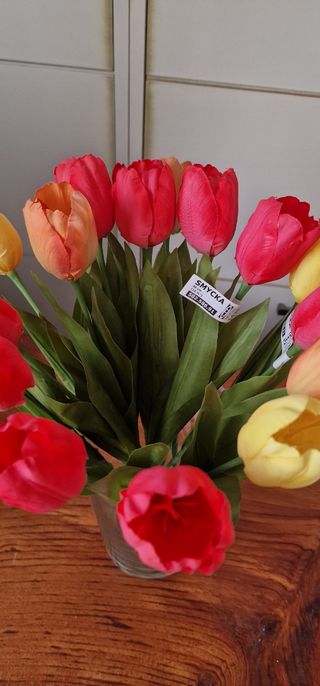 Florero + Flores artificiales IKEA