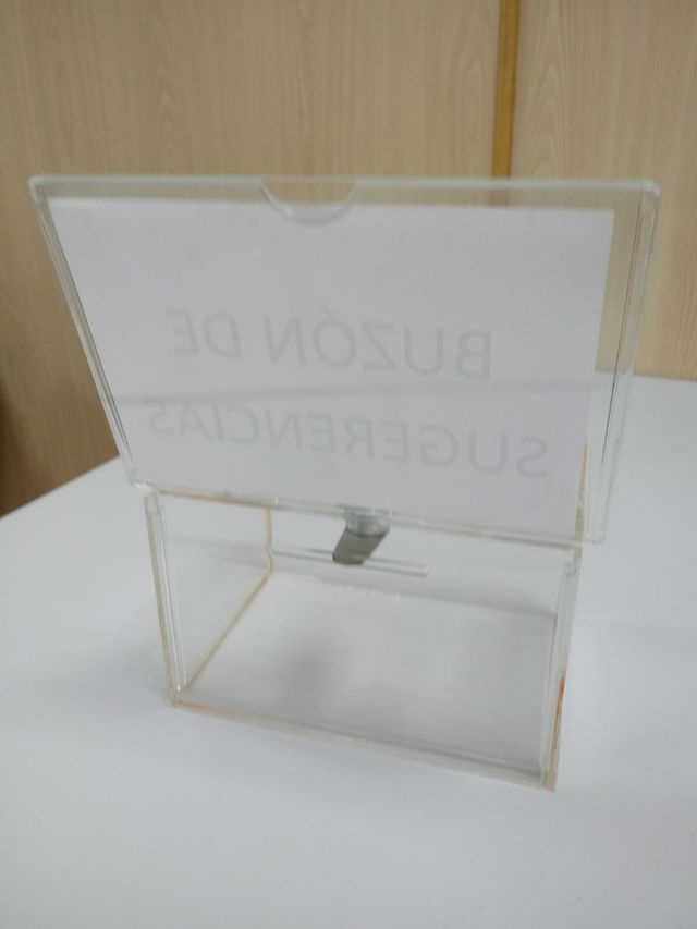 Buzón de sugerencias.