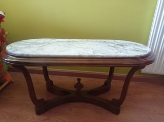 Mesa auxiliar de café en madera y marmol