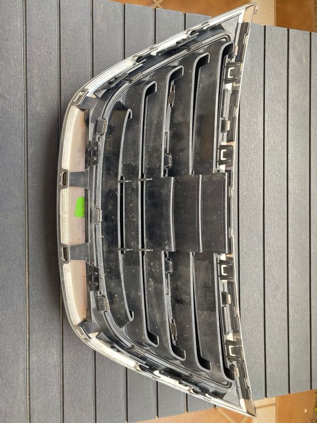 REJILLA DELANTERA SAAB 93