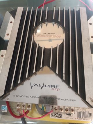 Se vende piezas de equipo de música