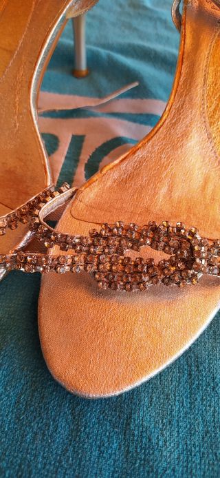 Sandalias de tacón en plata y strass