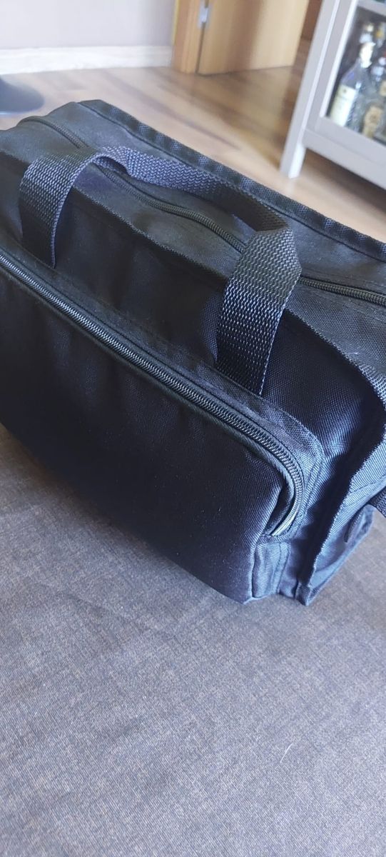 Bolsa transporte tablet o portátil