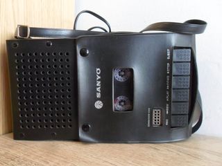 REPRODUCTOR Y GRABADORA DE CASETE SANYO POR 25 EUR