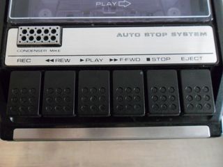 REPRODUCTOR Y GRABADORA DE CASETE SANYO POR 25 EUR