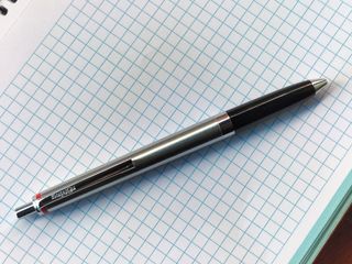 Bolígrafo Rotring antiguo