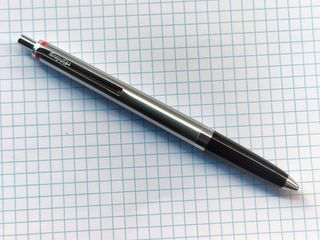 Bolígrafo Rotring antiguo