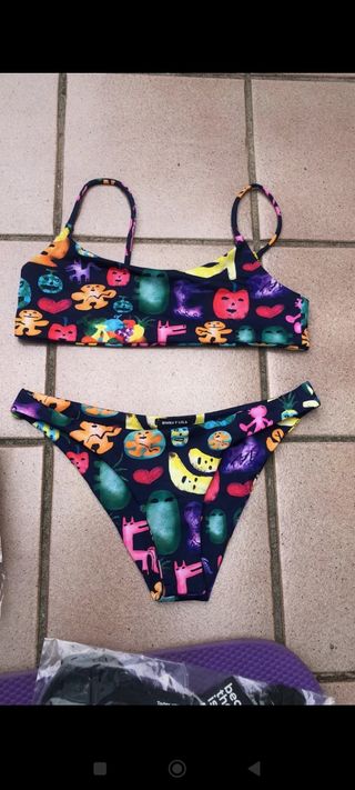 bikini bimba y lola