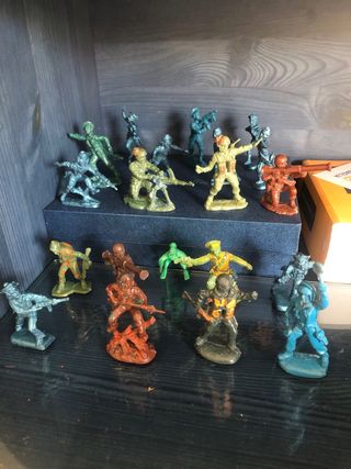 antichi Soldatini dipinti