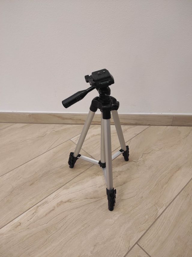PDR*CAVALLETTO TREPPIEDI FOTOCAMERA VIDEOCAMERA SM