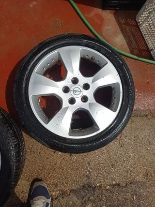 Llantas bertone opel