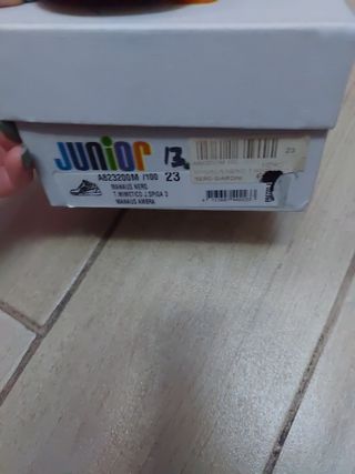 Scarpe bimbo num 23