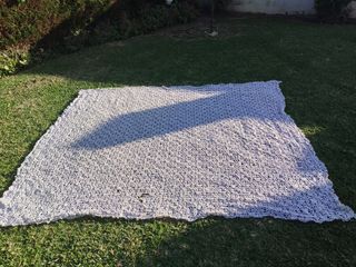 Colcha de crochet hecho a mano