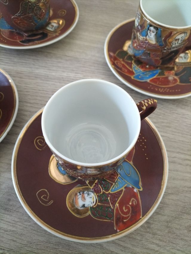 Juego porcelana japonesa dioses antigua