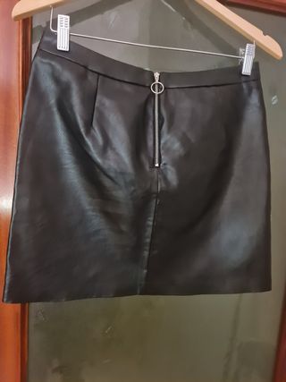 Conjunto falda y blusa