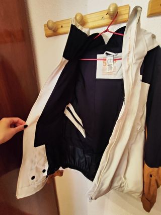 Chaqueta invierno nieve
