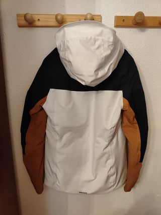 Chaqueta invierno nieve