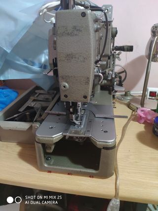 Maq. Coser y maquina de botones(PRECIO NEGOCIABLE)